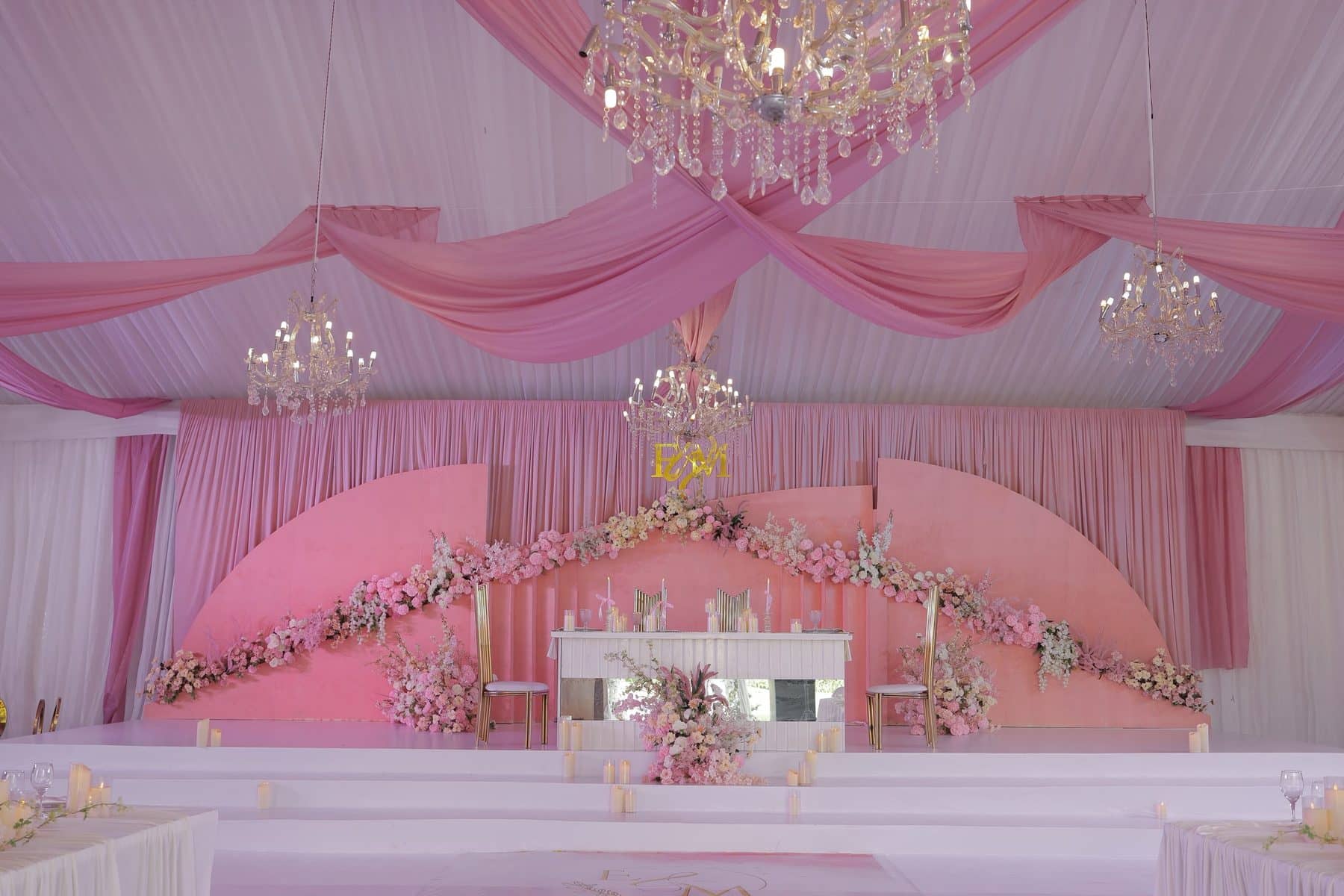 The high table under a rose arch
